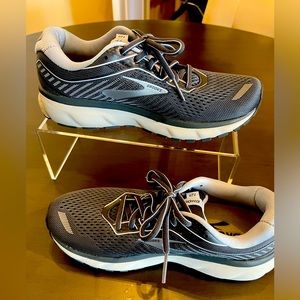 Worn twice Brooks Running Ghost 12